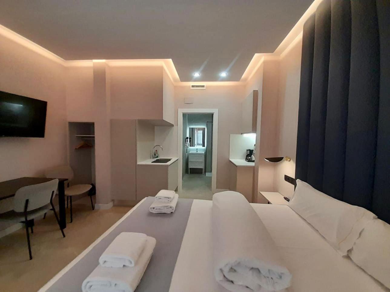Gbh Hotel-Apartamentos Estrella De Mar Бенидорм Екстериор снимка